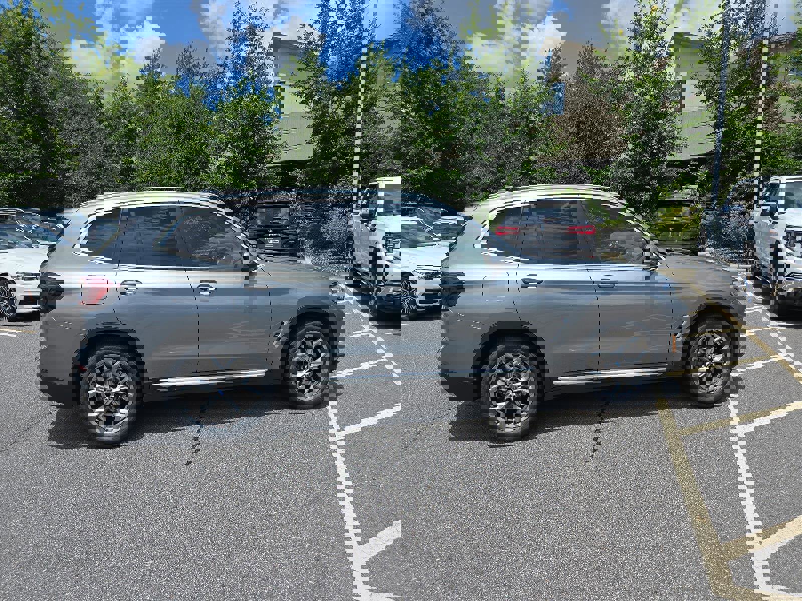 Certified 2024 BMW X3 xDrive30i image 2