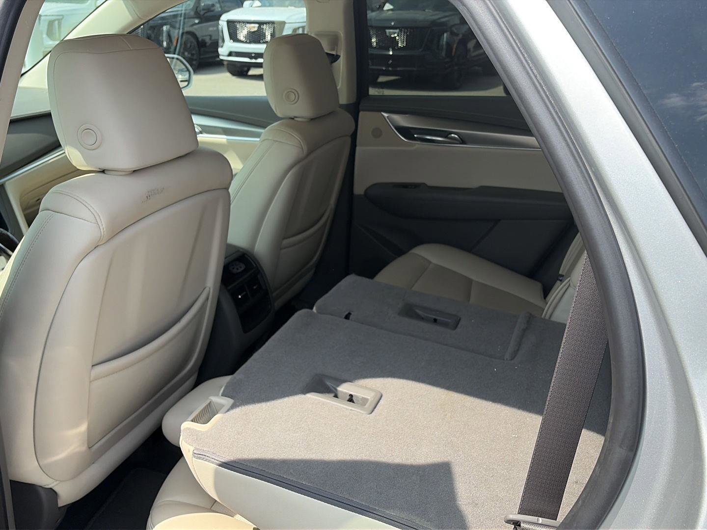 Used 2019 Cadillac XT5 Luxury AWD/4WD image 8