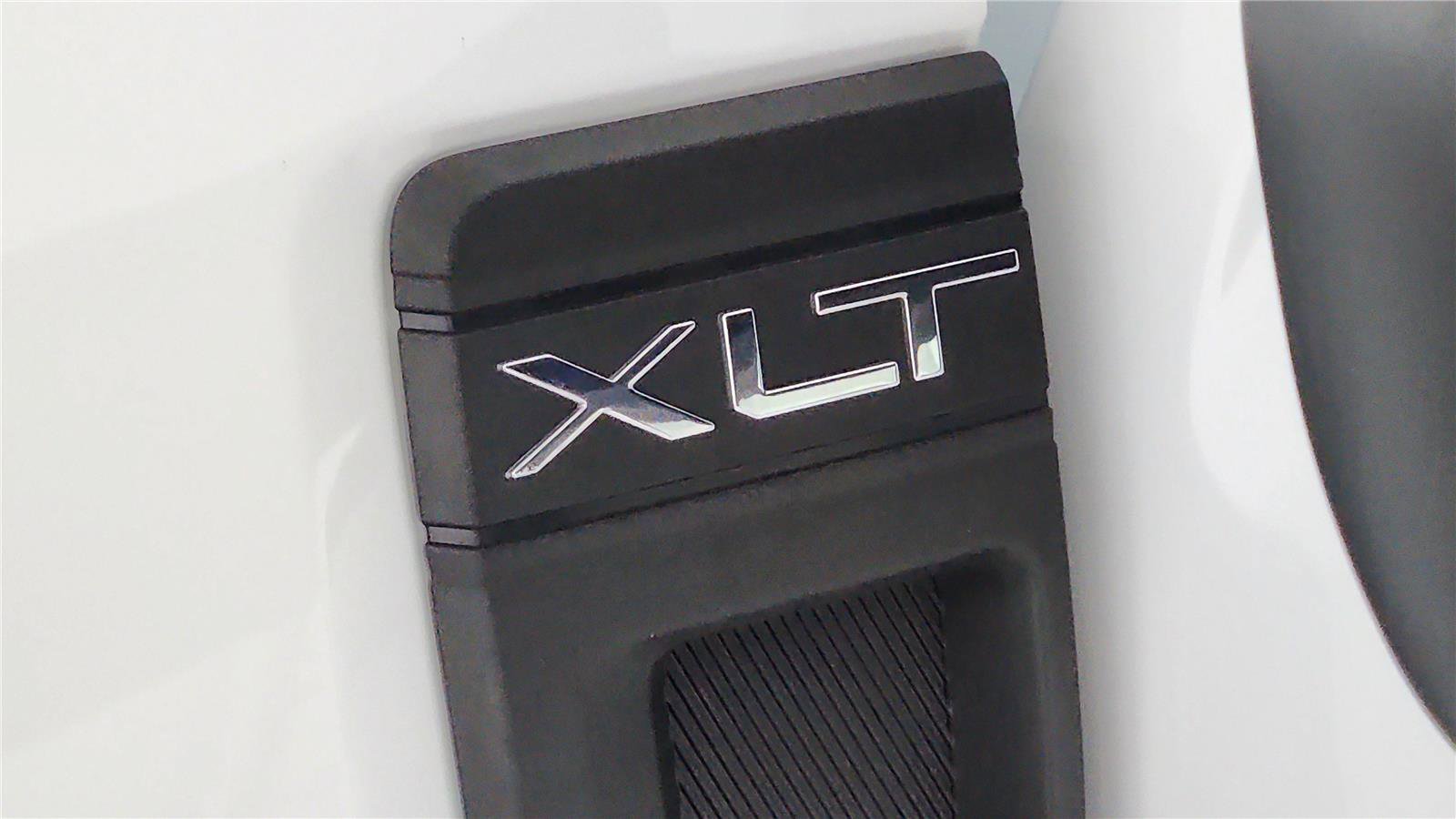 Used 2024 Ford Maverick XLT w/ Equipment Group 300A Standard image 15