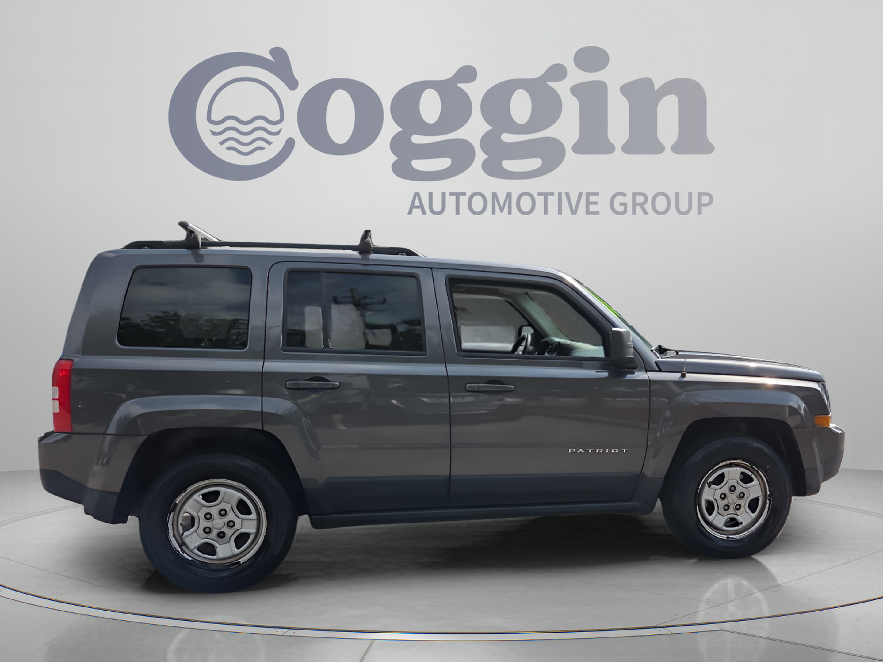 Used 2016 Jeep Patriot Sport w/ Power Value Group FWD image 6