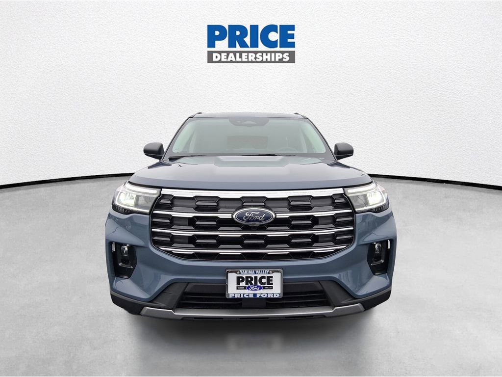 New 2026 Ford Explorer Active w/ Active Comfort Package image 3