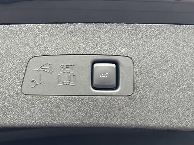 New 2025 Lincoln Corsair Grand Touring w/ Jet Appearance Package image 13
