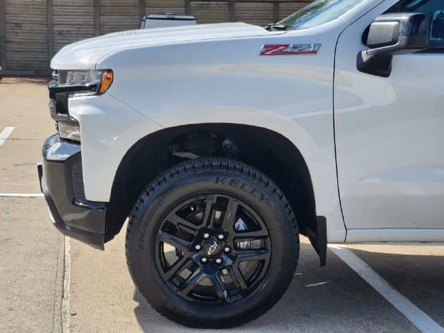 Used 2022 Chevrolet Silverado 1500 LT Trail Boss w/ Bed Protection Package AWD/4WD image 15