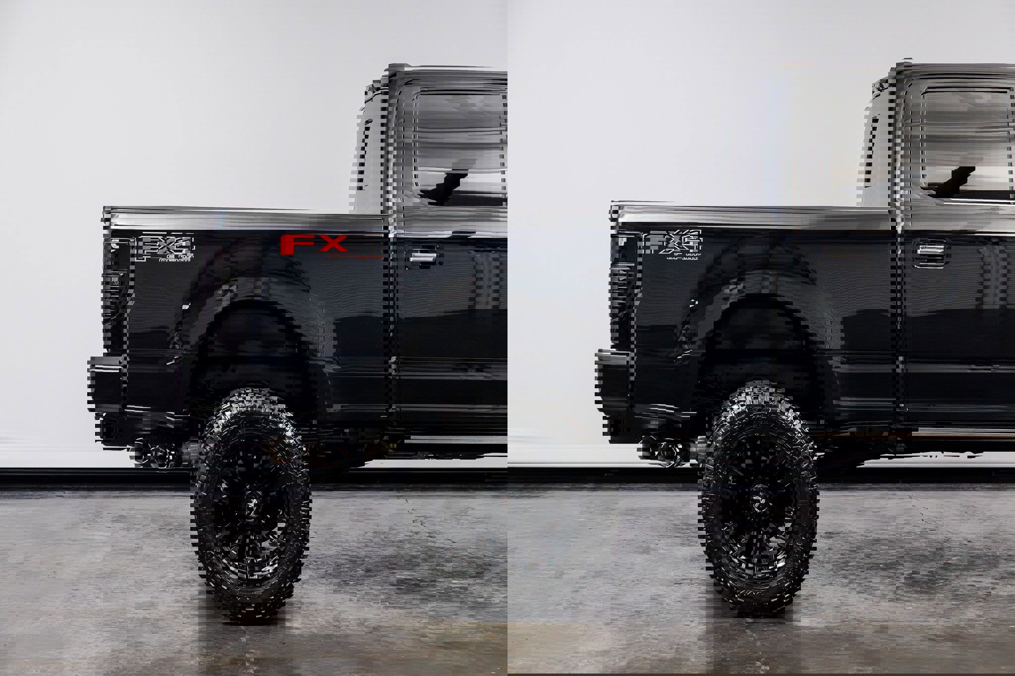 Used 2020 Ford F250 King Ranch w/ King Ranch Ultimate Package image 26