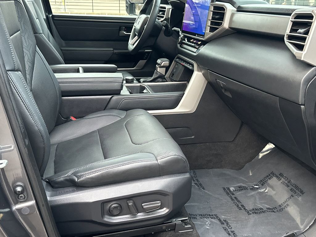 Used 2022 Toyota Tundra Limited image 5