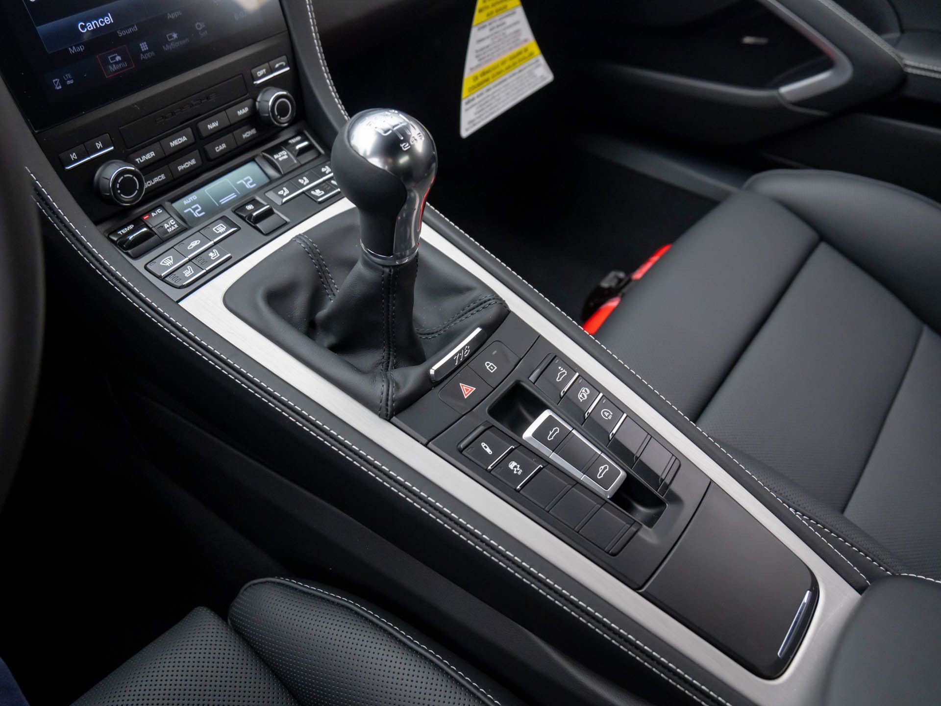 New 2025 Porsche 718 Boxster image 13