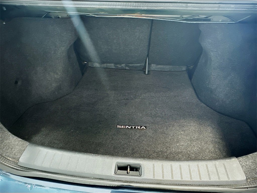 Used 2015 Nissan Sentra SV image 25