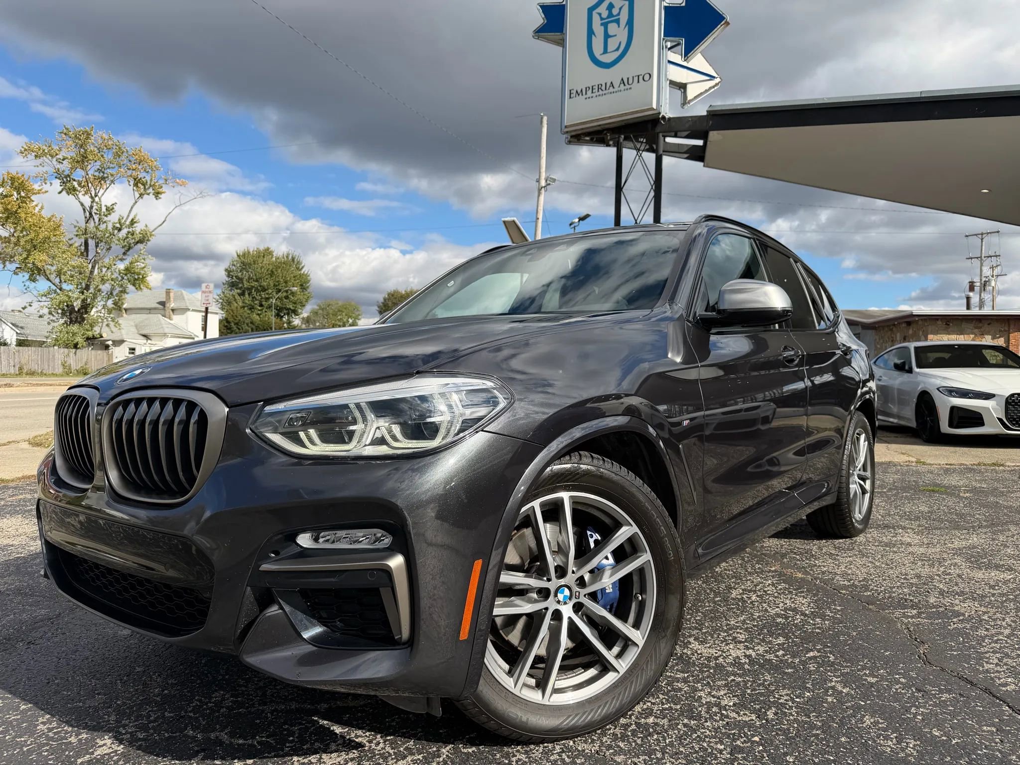 Used 2018 BMW X3 M40i w/ Premium Package Essential image 1