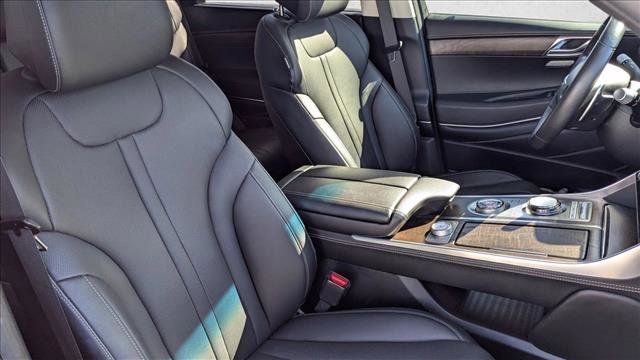 Used 2024 Genesis GV80 2.5T image 28