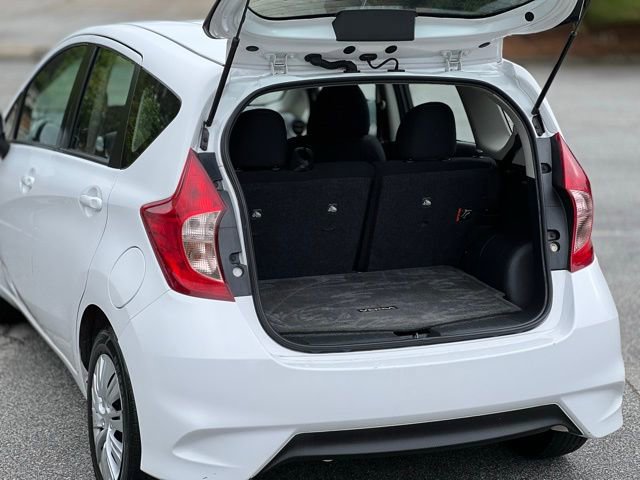 Used 2017 Nissan Versa Note SV FWD image 40