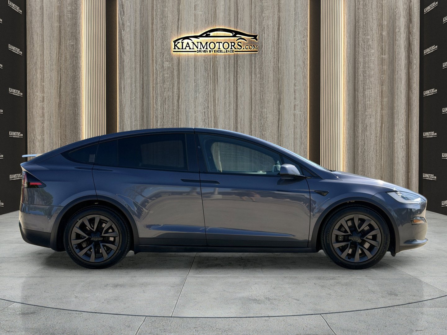 Used 2022 Tesla Model X Plaid AWD/4WD image 11