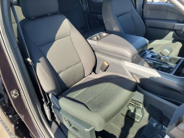 Used 2025 Ford F150 XLT w/ Equipment Group 302A MID image 18