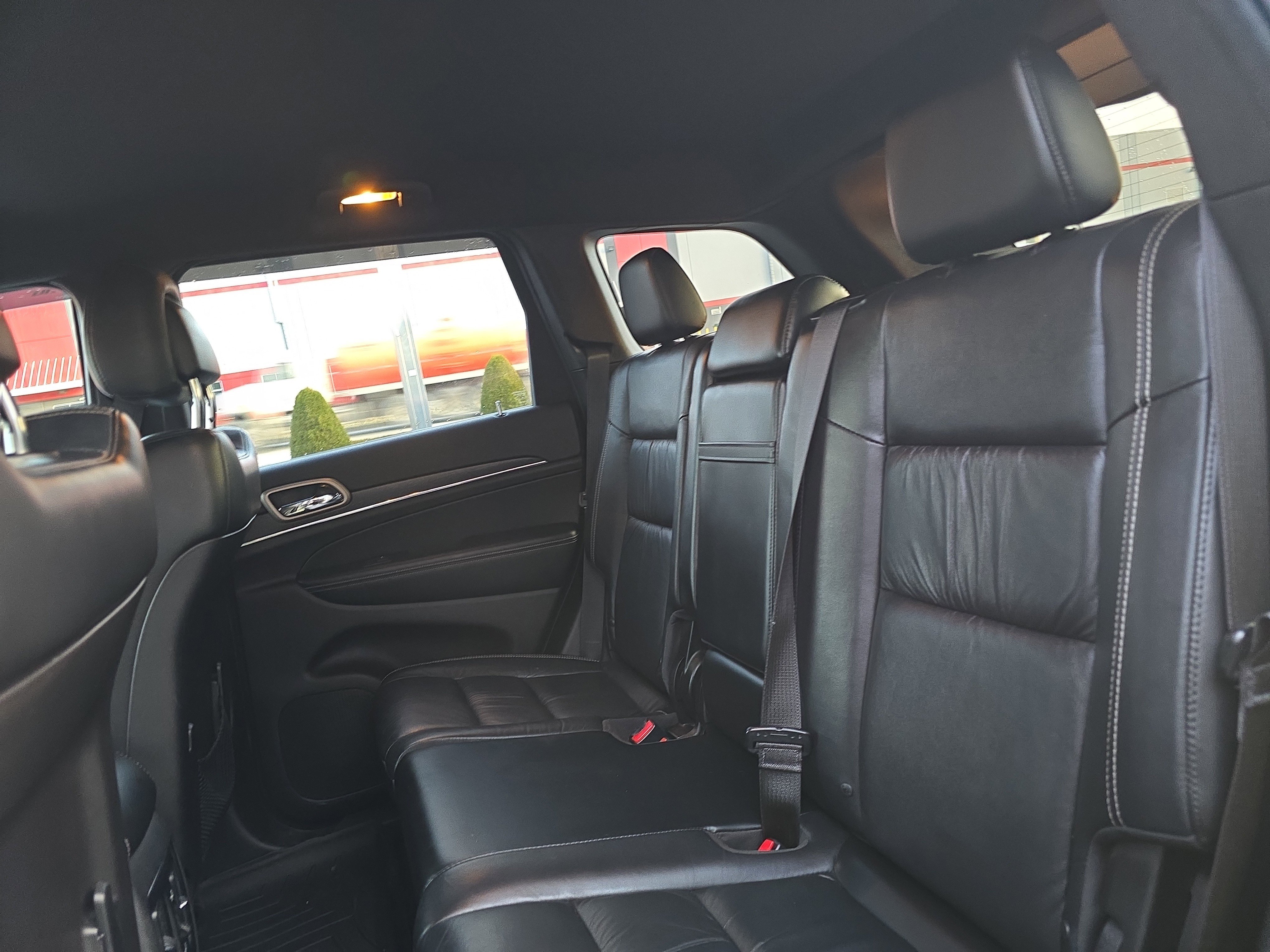 Used 2015 Jeep Grand Cherokee Limited image 14