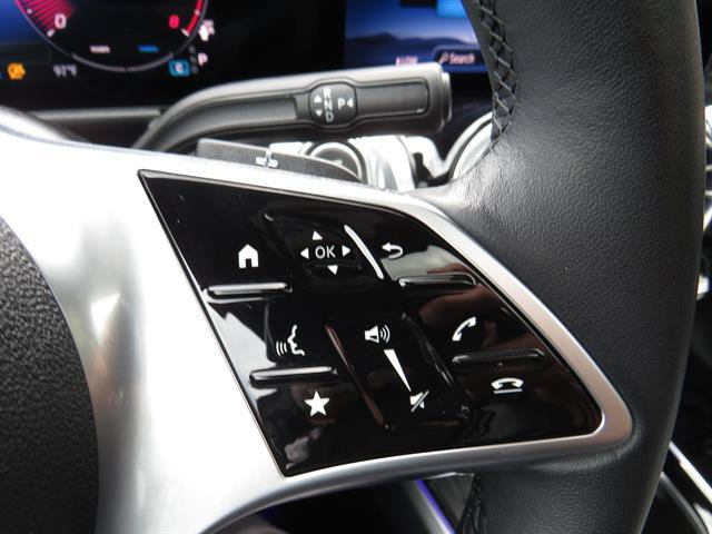 Used 2026 Mercedes-Benz GLB 250 4MATIC image 11