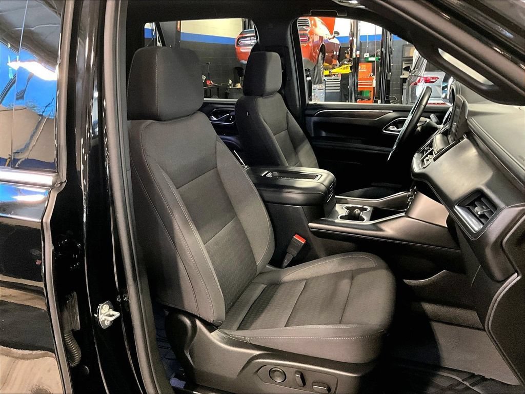 Used 2023 Chevrolet Tahoe LS AWD/4WD image 11