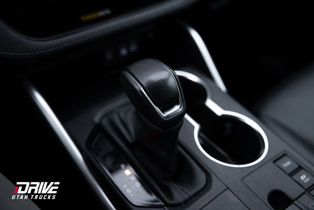 Used 2023 Toyota Highlander XLE image 40