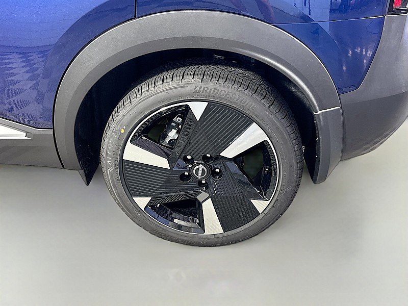 New 2026 Nissan Kicks SR w/ Cold Weather Package image 29