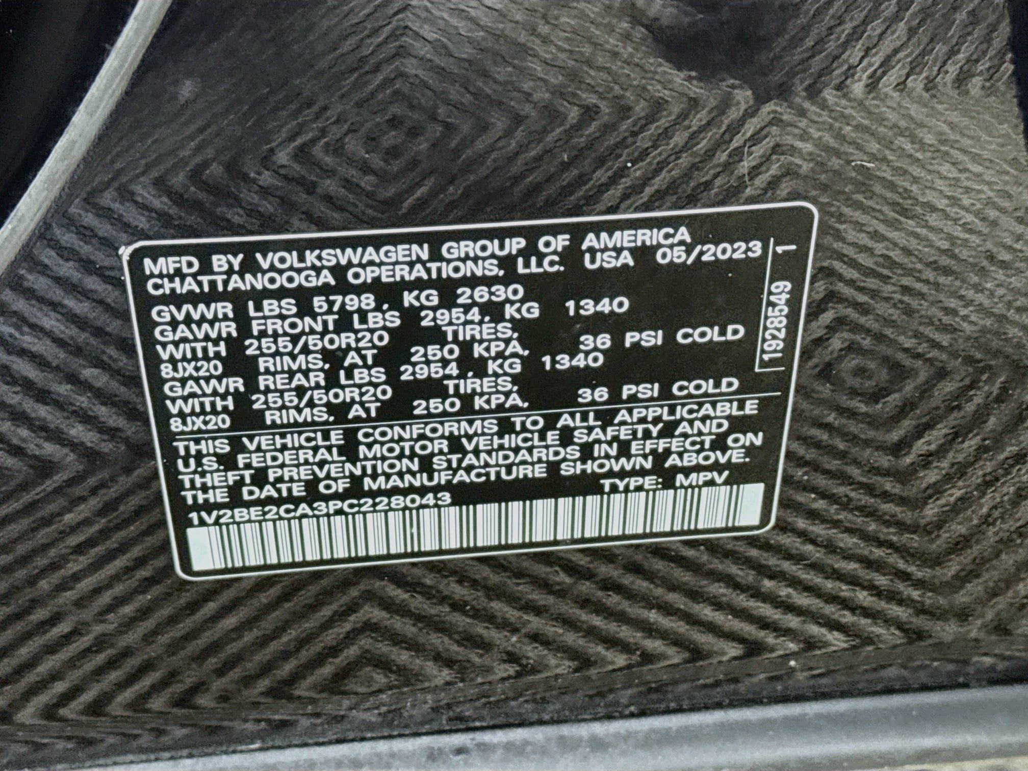 Used 2023 Volkswagen Atlas Cross Sport SEL AWD/4WD image 28