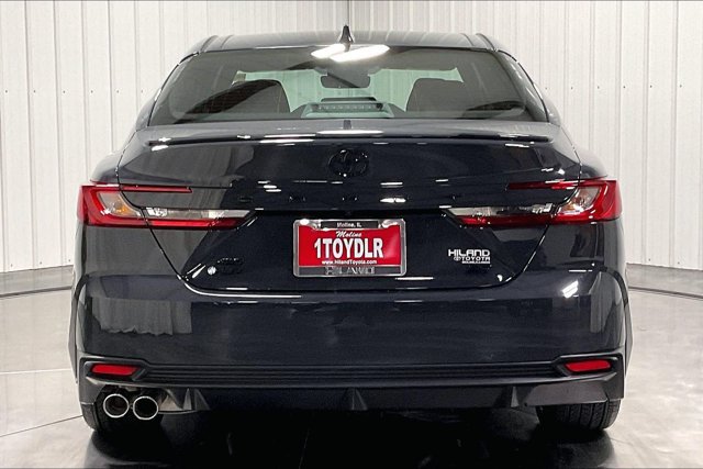 New 2026 Toyota Camry SE AWD/4WD image 4