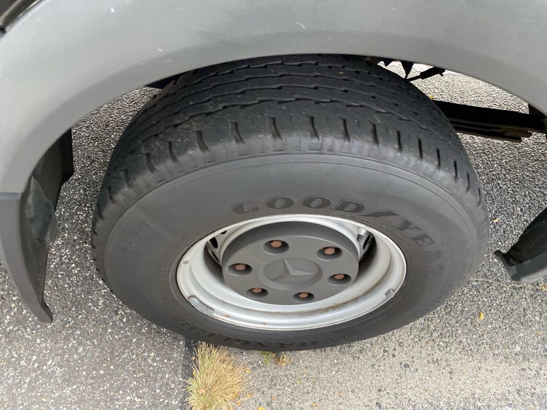 Used 2017 Mercedes-Benz Sprinter 3500 image 37