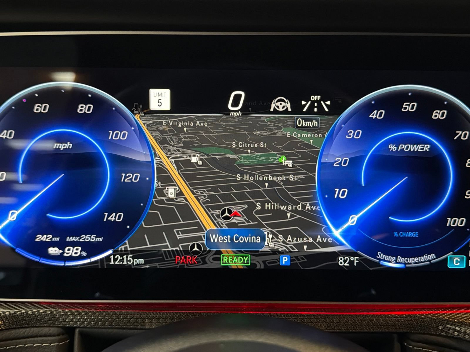 Used 2025 Mercedes-Benz G 580 w/ EQ Technology image 29