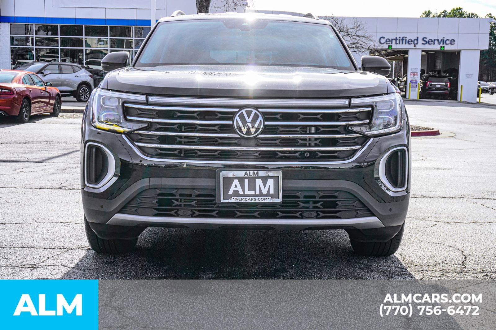 Used 2025 Volkswagen Atlas SE image 12