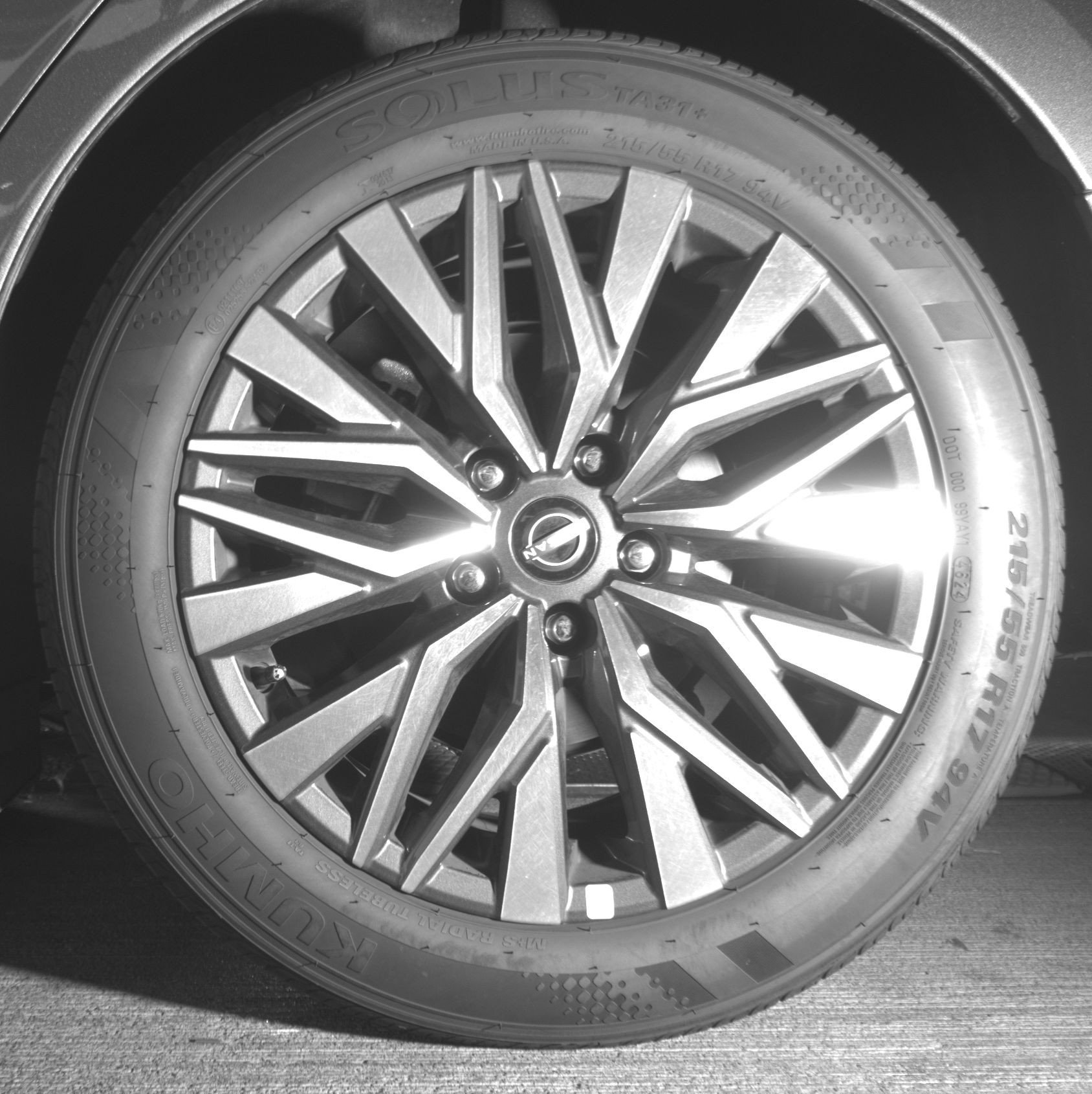 Used 2025 Nissan Altima 2.5 SV FWD image 14