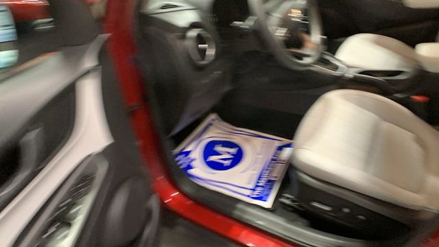 Used 2023 Hyundai Kona SEL w/ Cargo Package image 10