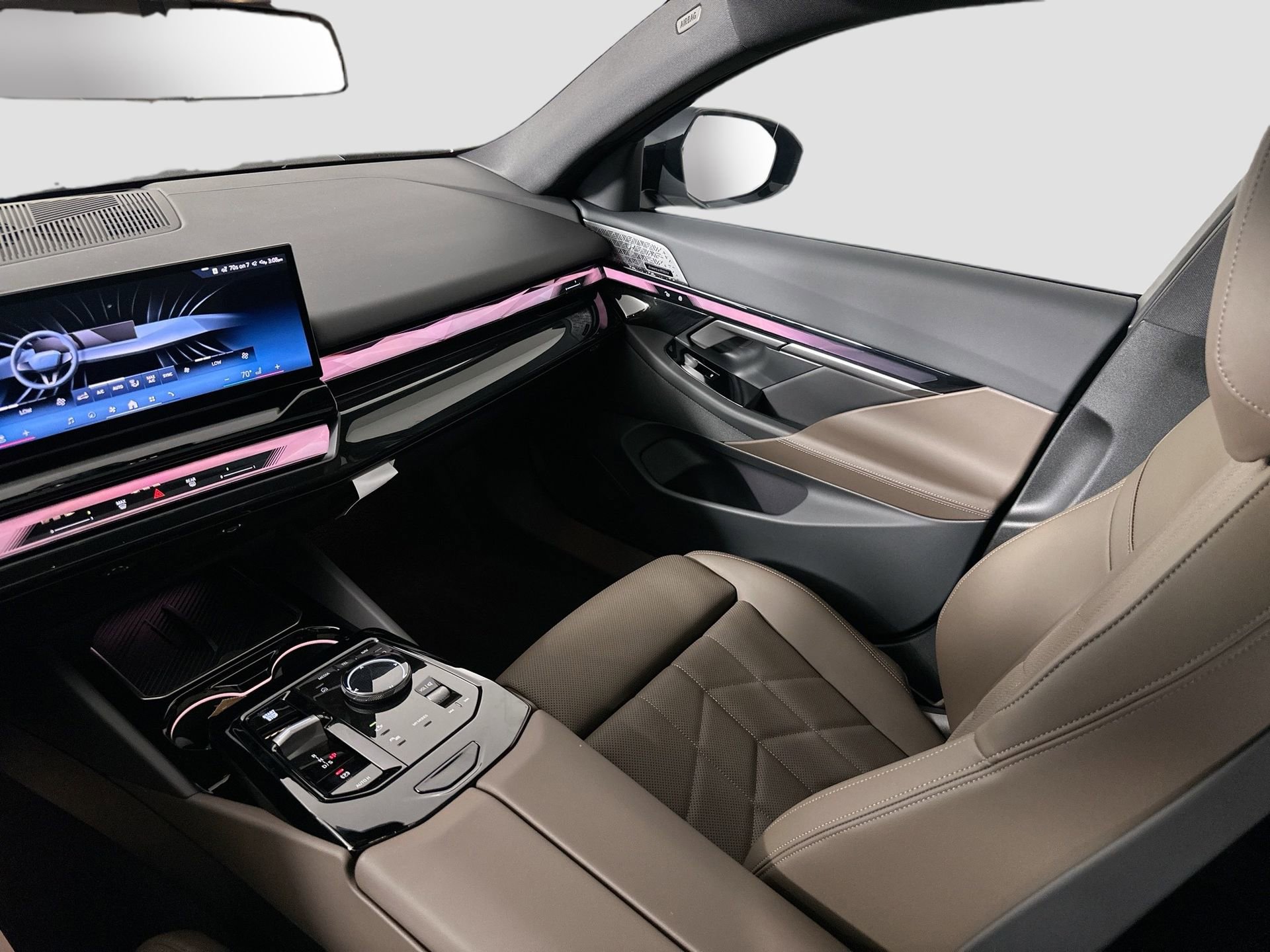 New 2026 BMW 530i xDrive 530i xDrive w/ M Sport Package image 25