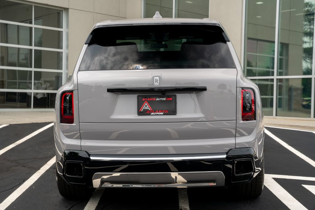 Used 2025 Rolls-Royce Cullinan AWD/4WD image 15