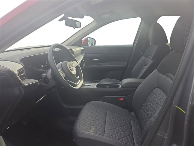 New 2025 Nissan Kicks SV image 9