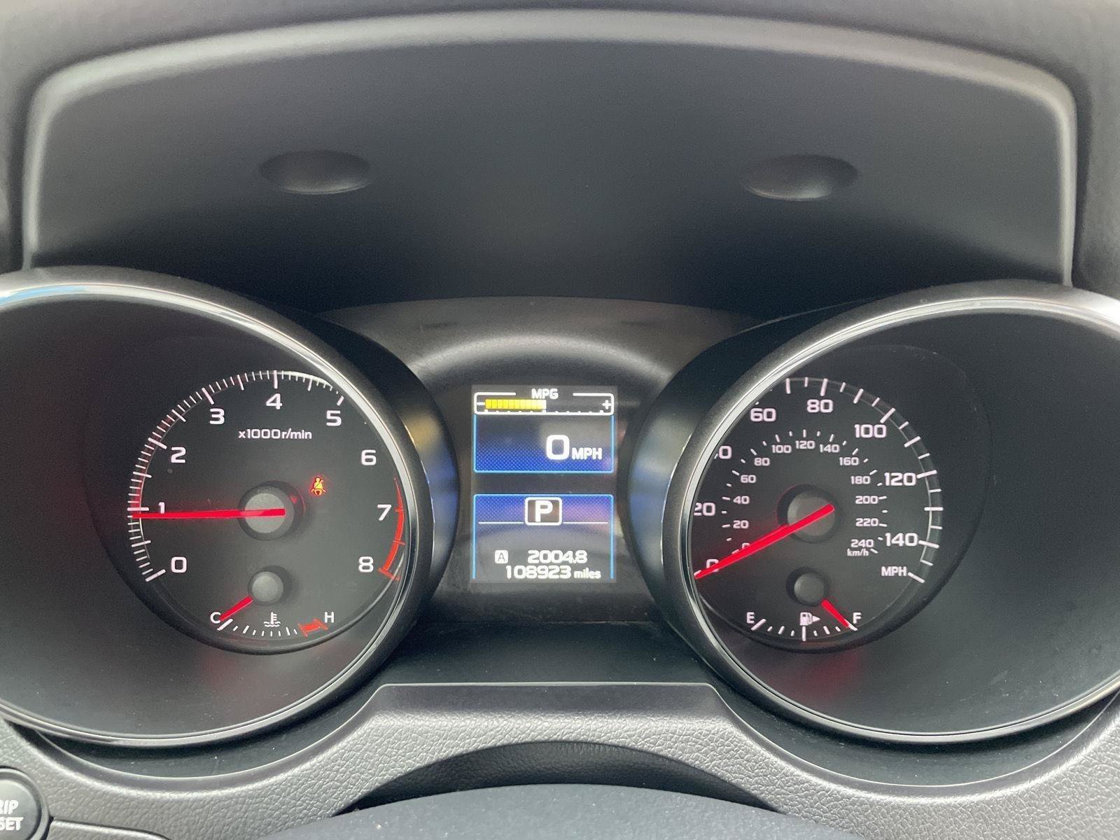 Used 2015 Subaru Legacy 2.5i AWD/4WD image 2
