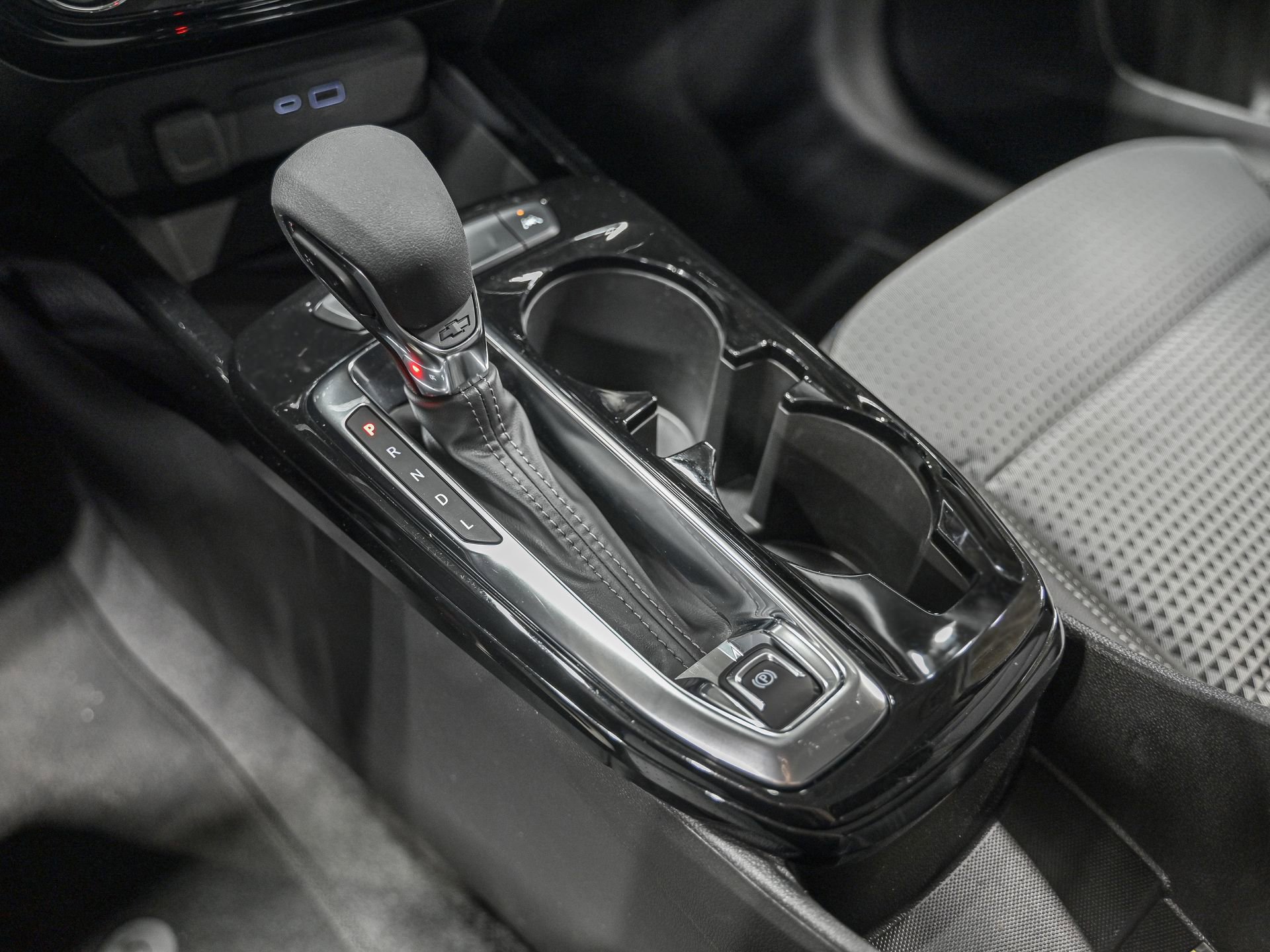 Used 2026 Chevrolet Trax LT w/ LT Convenience Package image 23