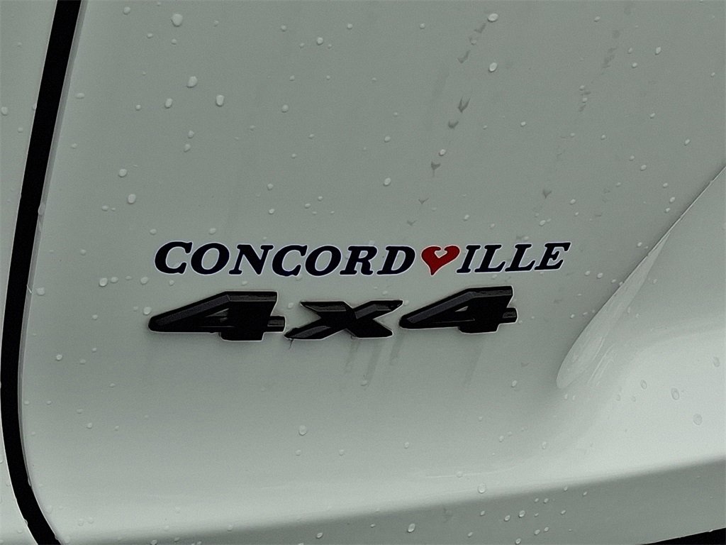 Used 2023 Jeep Cherokee Altitude Lux w/ Lux Elite Package image 33