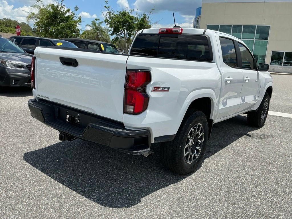 Used 2023 Chevrolet Colorado Z71 w/ Z71 Convenience Package 2 AWD/4WD image 8
