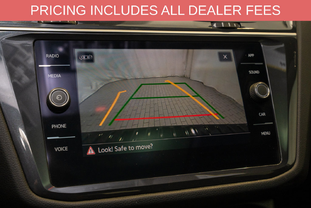Used 2024 Volkswagen Tiguan SE R-Line AWD/4WD image 15