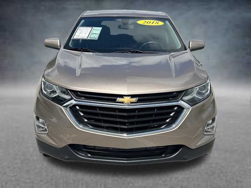 Used 2018 Chevrolet Equinox LT FWD image 2