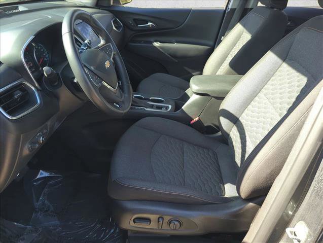 Used 2021 Chevrolet Equinox LT image 16