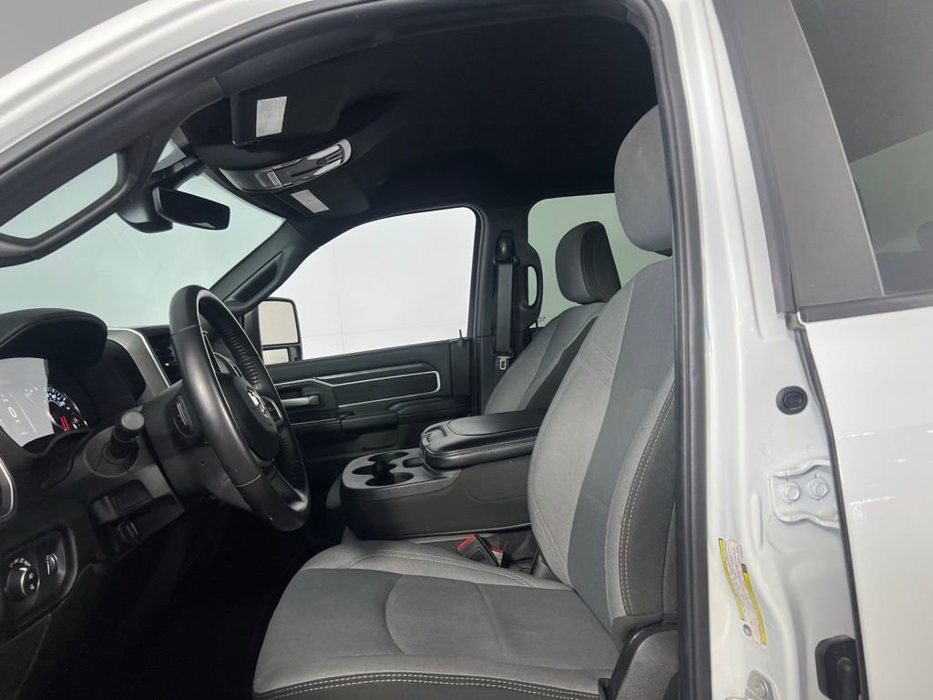 Used 2024 RAM 2500 Big Horn w/ Bed Utility Group image 15