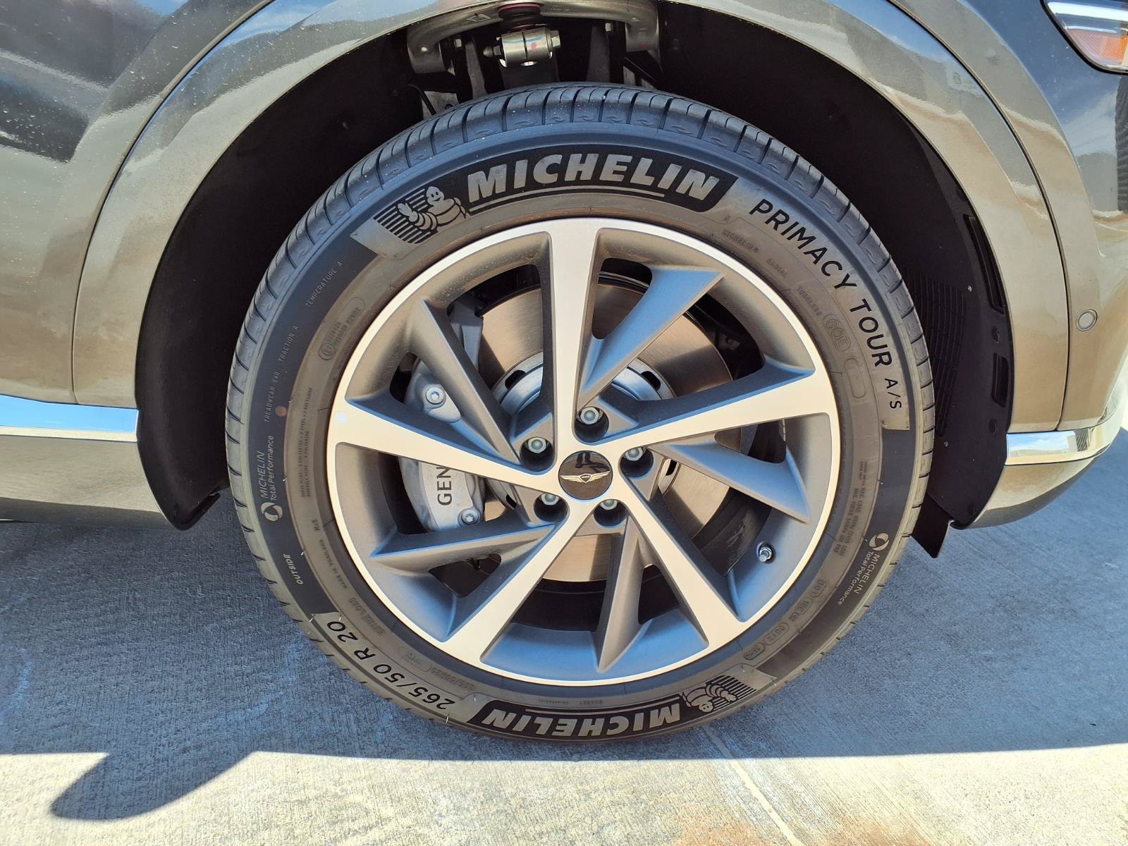 Certified 2026 Genesis GV80 2.5T Advanced AWD/4WD image 9