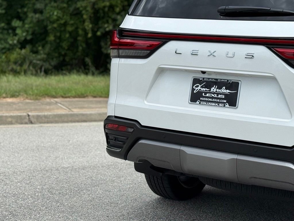 Certified 2026 Lexus LX 700h Luxury AWD/4WD image 15
