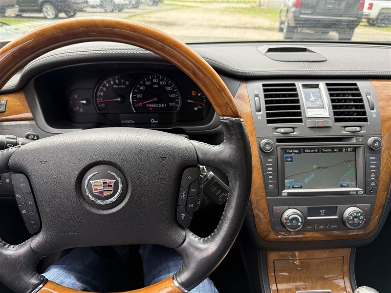 Used 2010 Cadillac DTS Platinum FWD image 11