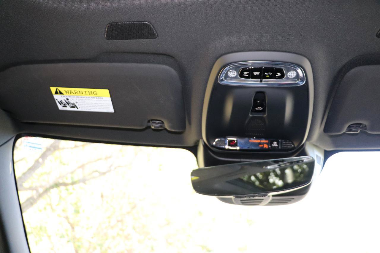 Used 2019 Volvo V60 T5 Cross Country AWD/4WD image 35