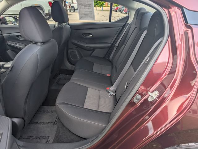 Used 2022 Nissan Sentra SV FWD image 20