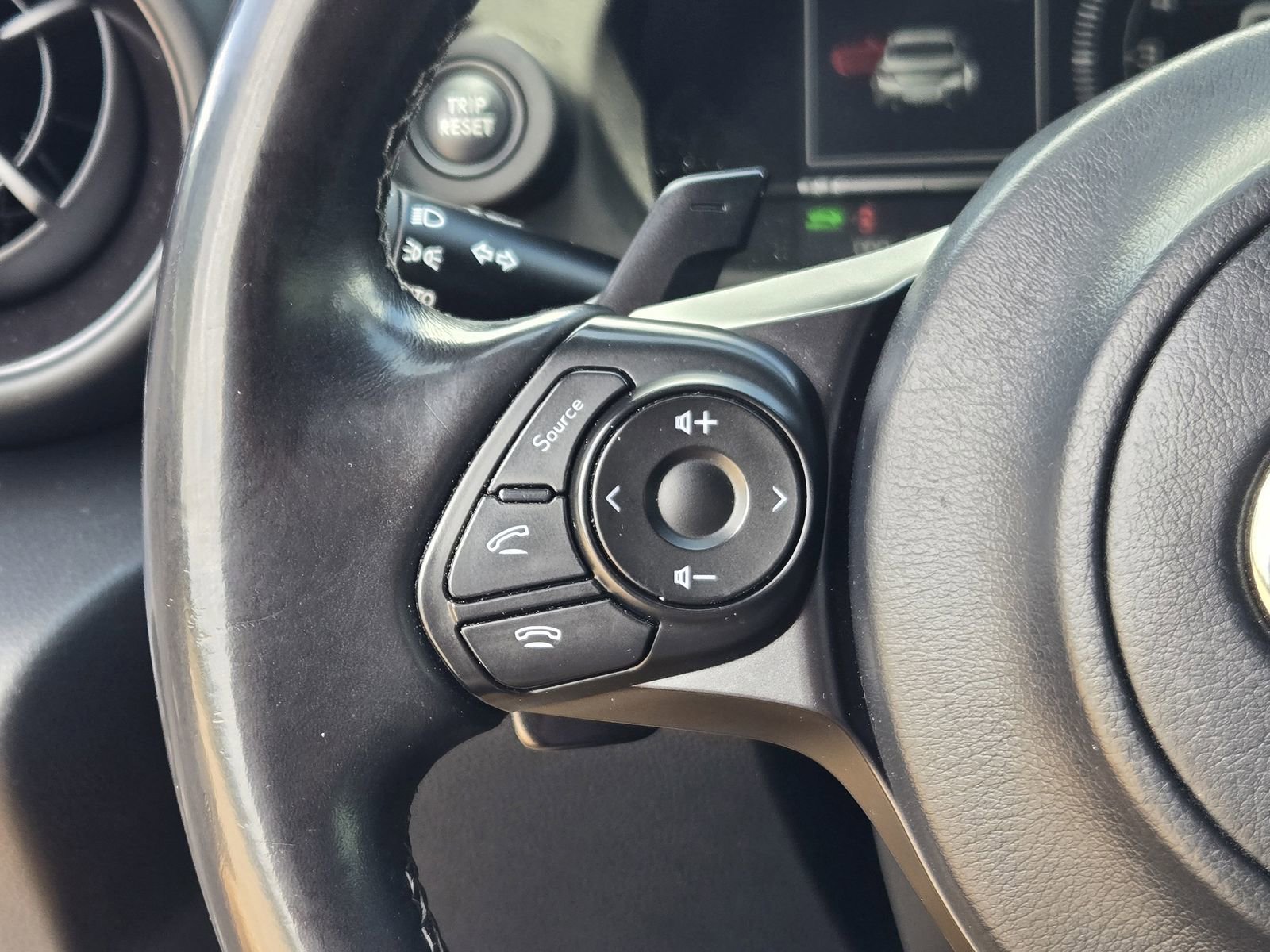 Used 2022 Toyota GR86 Premium RWD image 34
