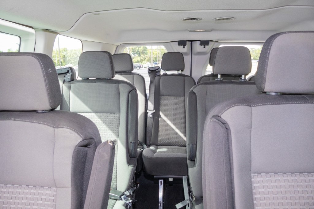 Used 2023 Ford Transit 350 XLT RWD image 16
