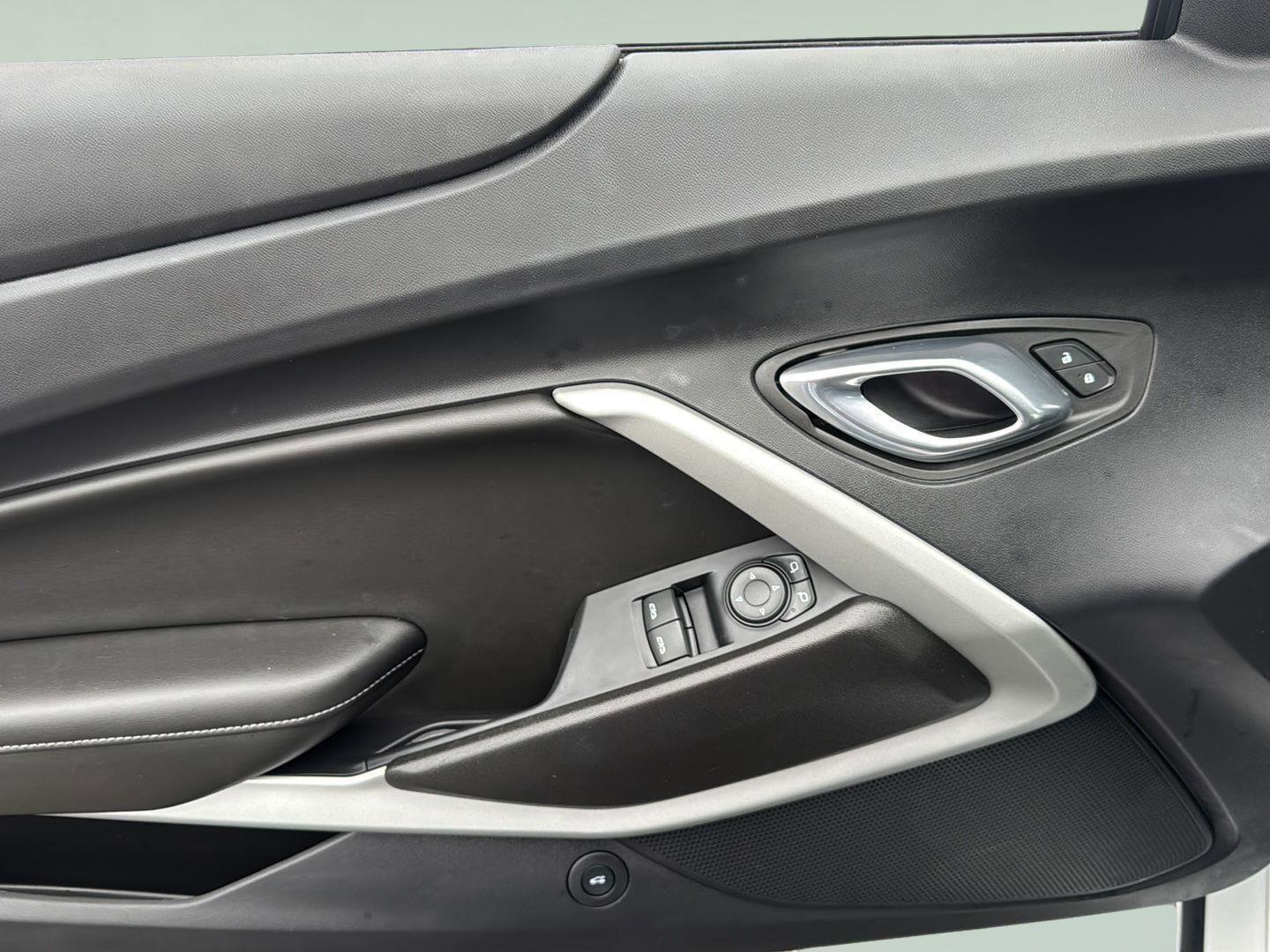 Used 2023 Chevrolet Camaro LT image 13