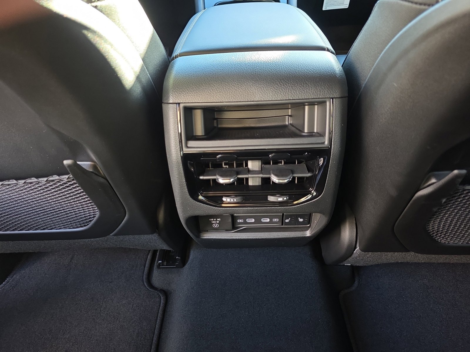 New 2026 Jeep Grand Cherokee Limited image 30