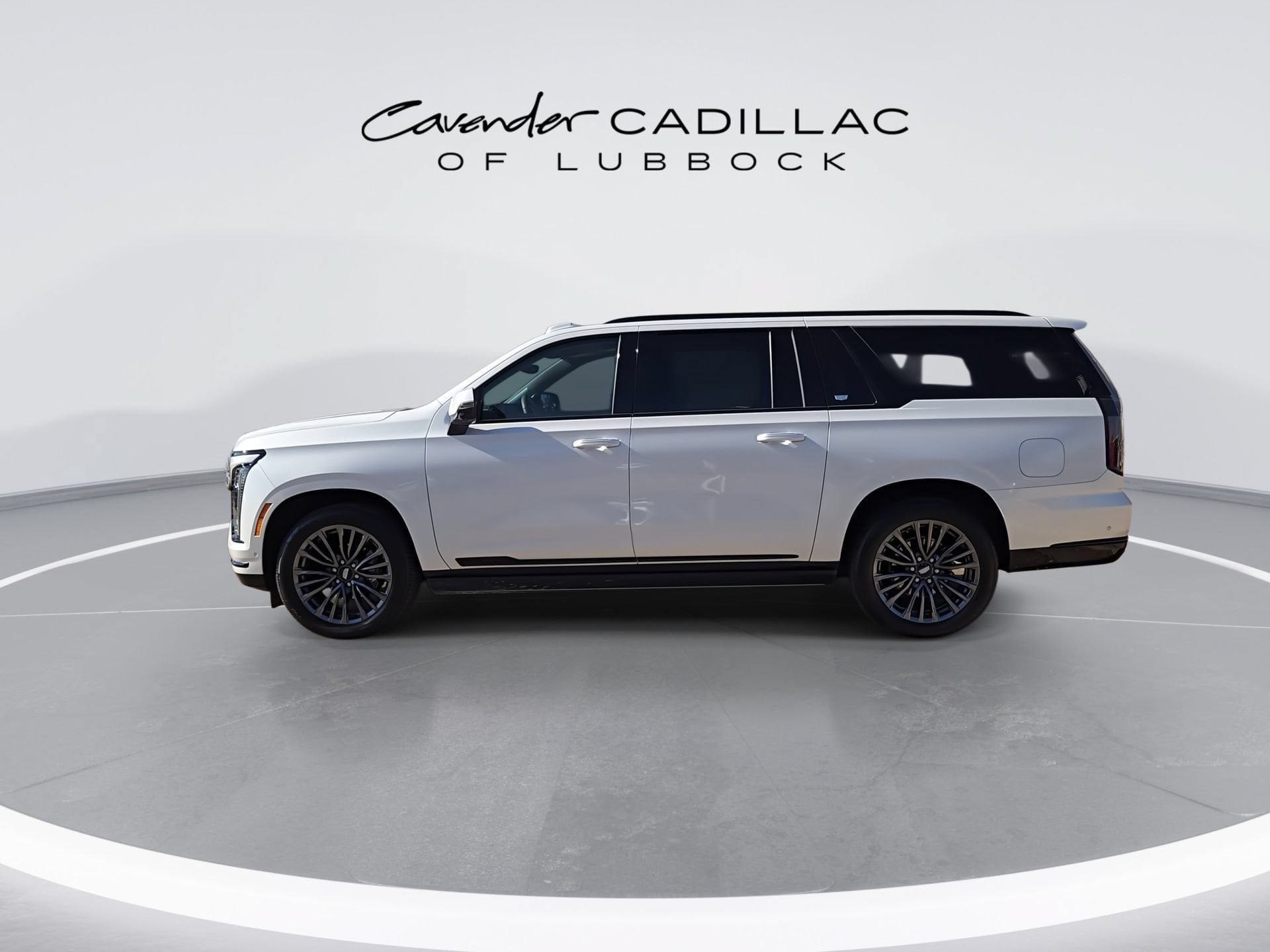 Certified 2025 Cadillac Escalade ESV Sport Platinum w/ LPO, Floor Liner Package AWD/4WD image 5