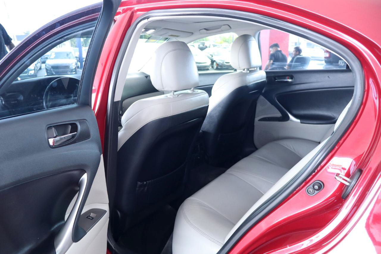 Used 2010 Lexus IS 250 RWD image 27